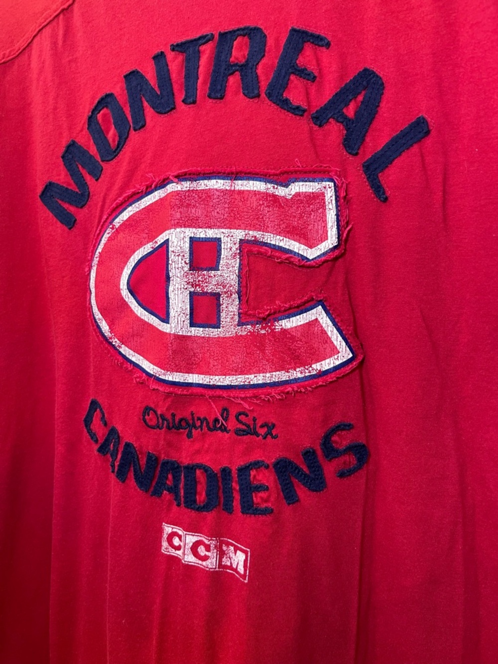 CCM MONTREAL CANADIENS NHL Lightweight Long-Sleeve XLarge T-Shirt - Picture 2 of 5